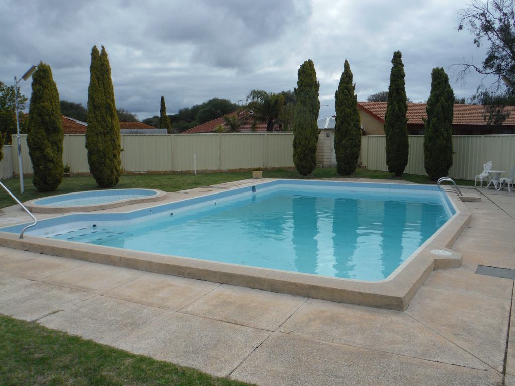 Restawile Motel Busselton Exterior photo